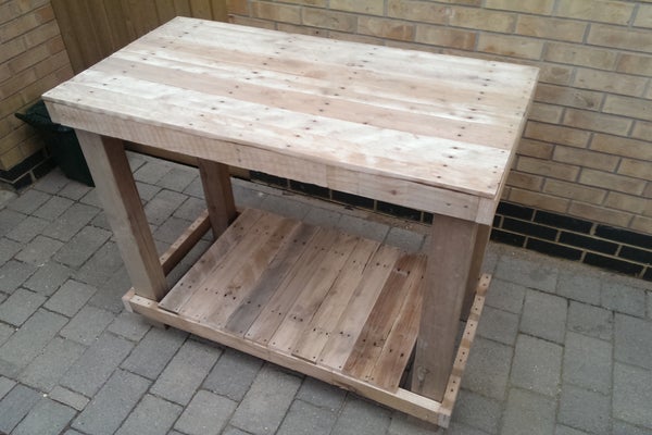 Pallet Workbench