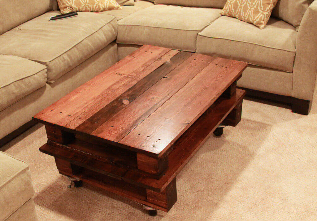 Brow Lacquer Pallet Coffee Table