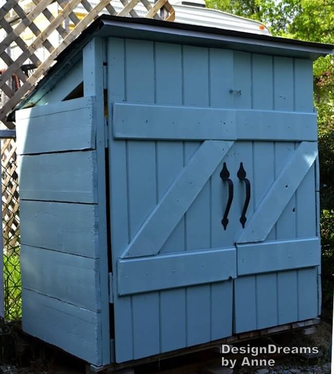 DIY Trash Can Shed