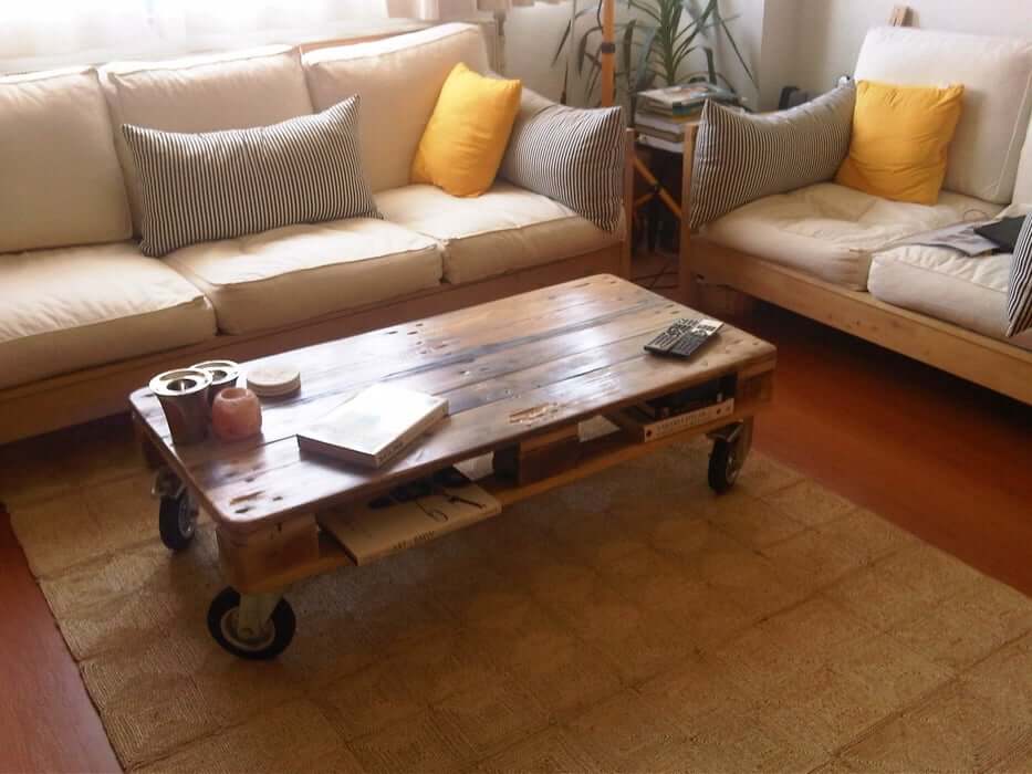 Pallet Coffee Table With Wheels From Reclaimed Wood
