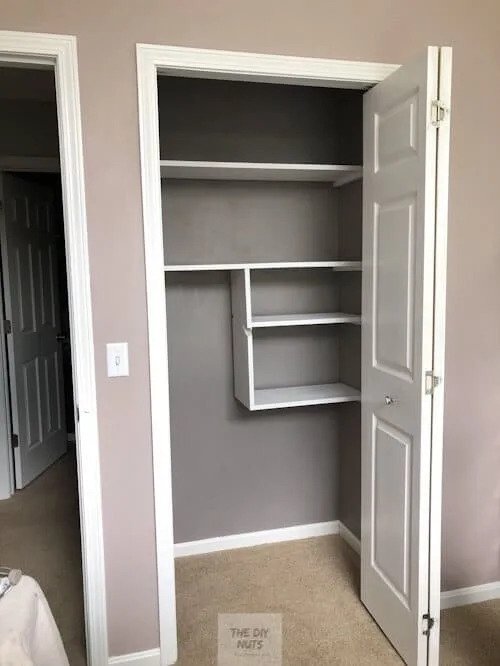 Easy Small Closet Shelves
