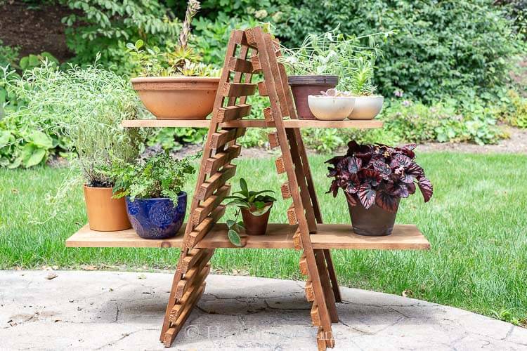 Outdoor Multiple-Plant Stand