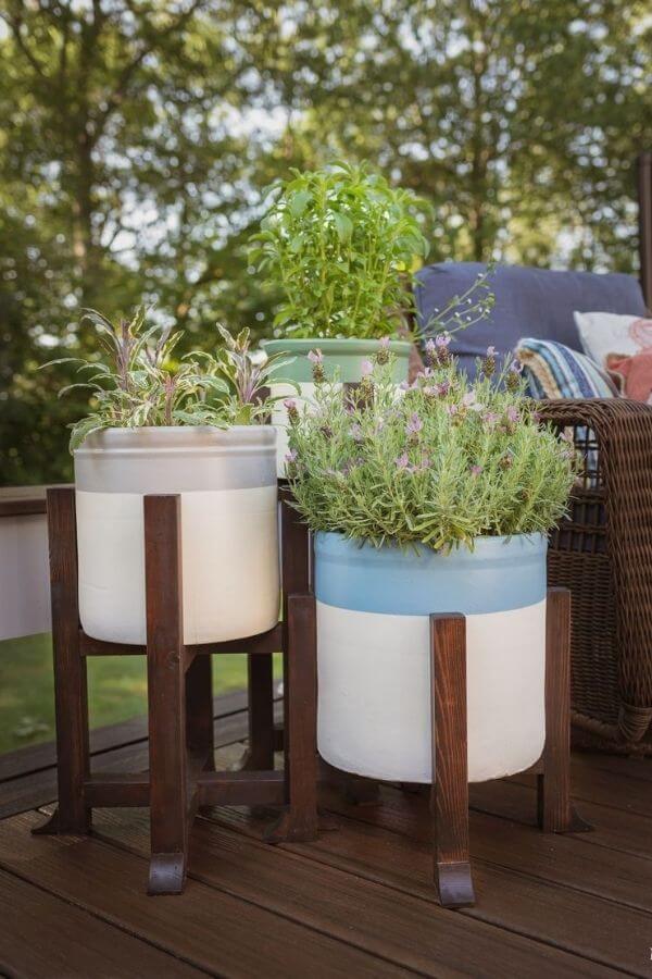 Pottery Barn Inspired Plant Stand