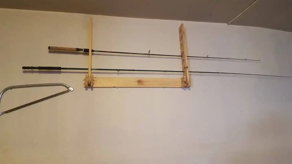 Horizontal Fishing Rod Holder Rack