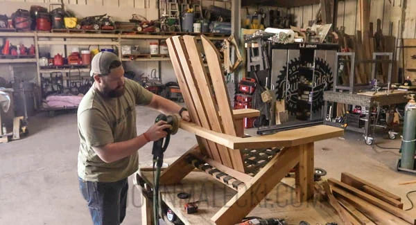 DIY Adirondack Chair With A Paracord Seat