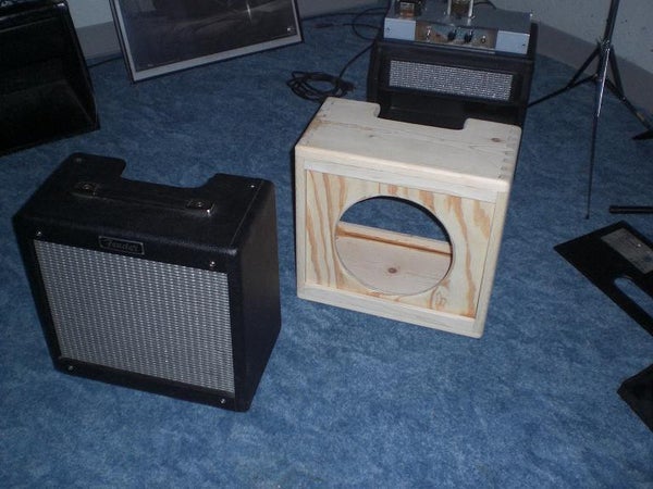 Pine Wood Guitar Amplifier Cabinet